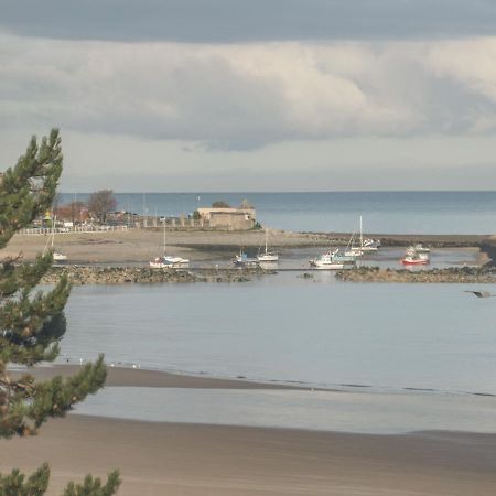 Beach House Rhôs-on-Sea Екстериор снимка