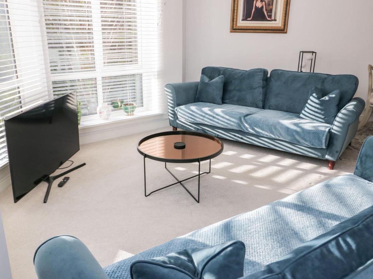 Beach House Rhôs-on-Sea Екстериор снимка