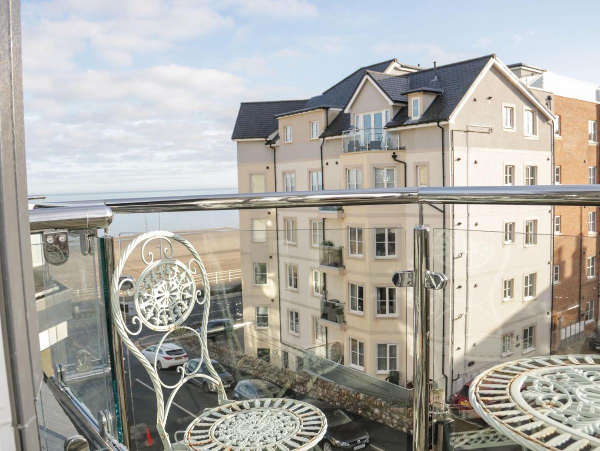 Beach House Rhôs-on-Sea Екстериор снимка