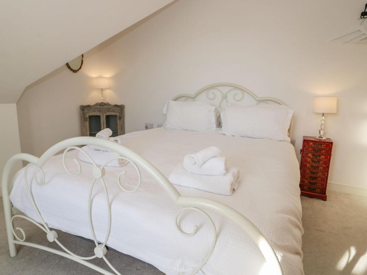 Beach House Rhôs-on-Sea Екстериор снимка